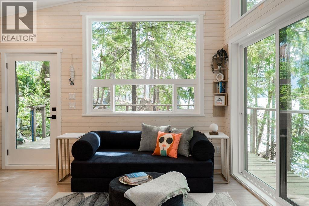 14 E Croker Island Property Photo 17