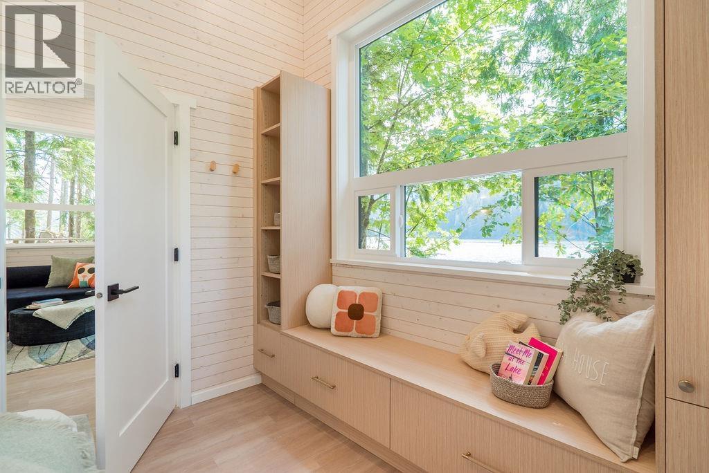 14 E Croker Island Property Photo 22