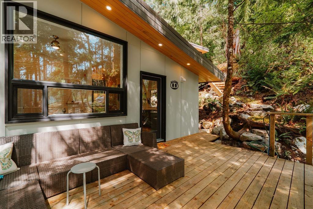 14 E Croker Island Property Photo 39