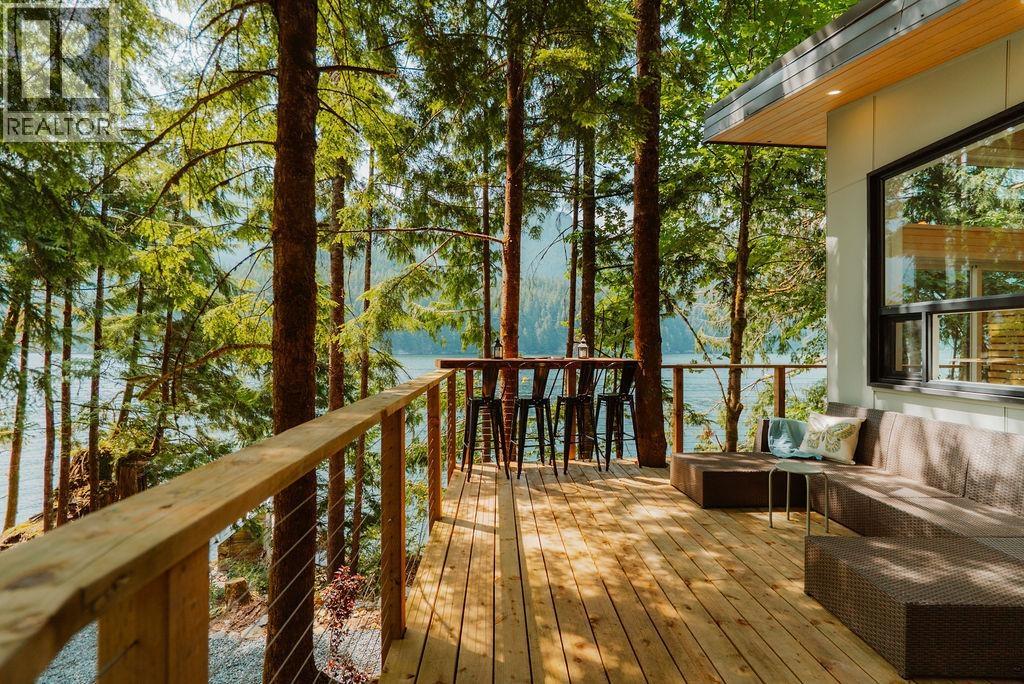 14 E Croker Island Property Photo 40
