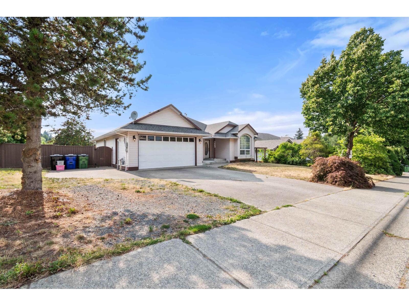5669 Stonehaven Street Property Photo 1