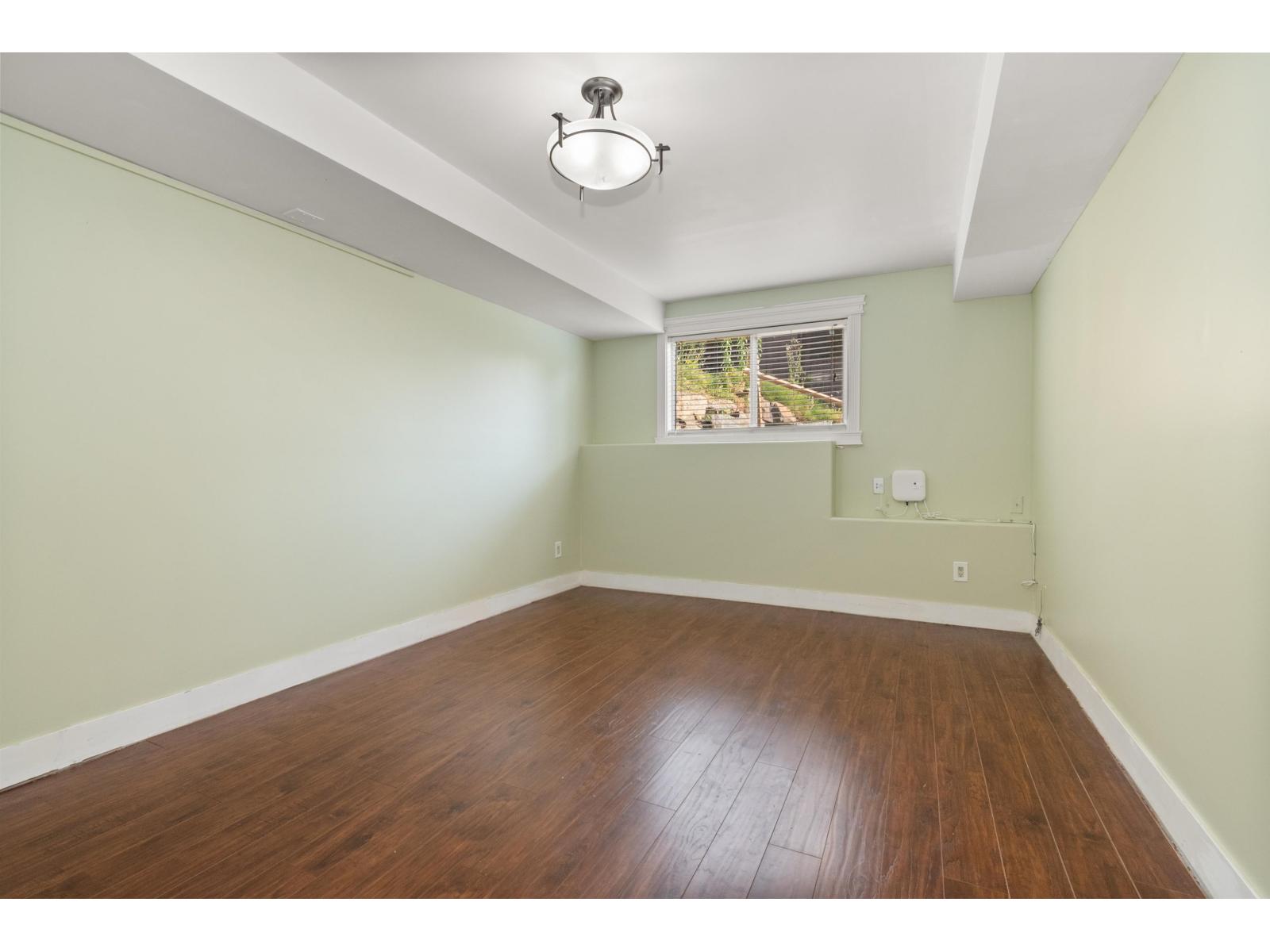 5669 Stonehaven Street Property Photo 28