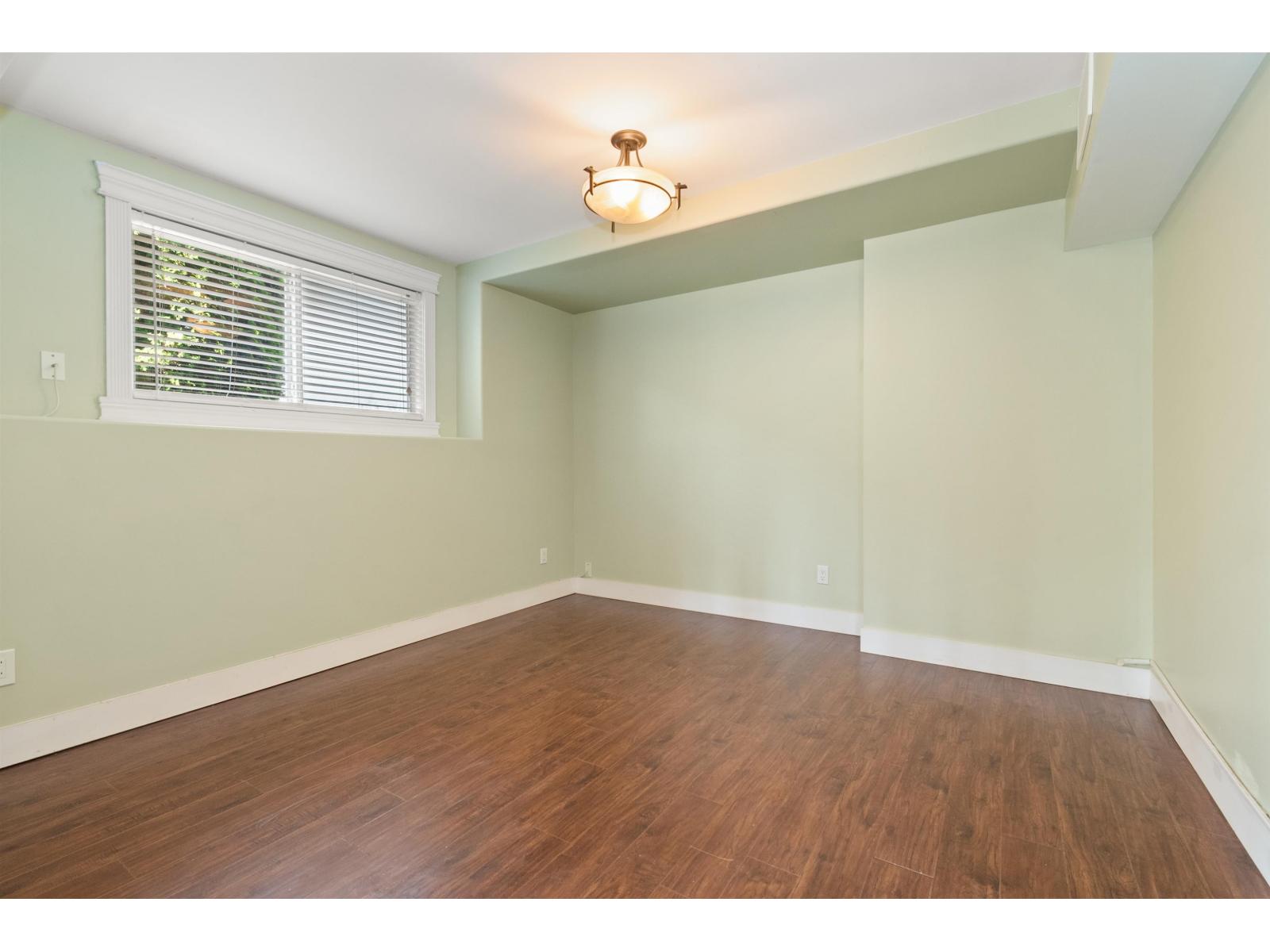 5669 Stonehaven Street Property Photo 34