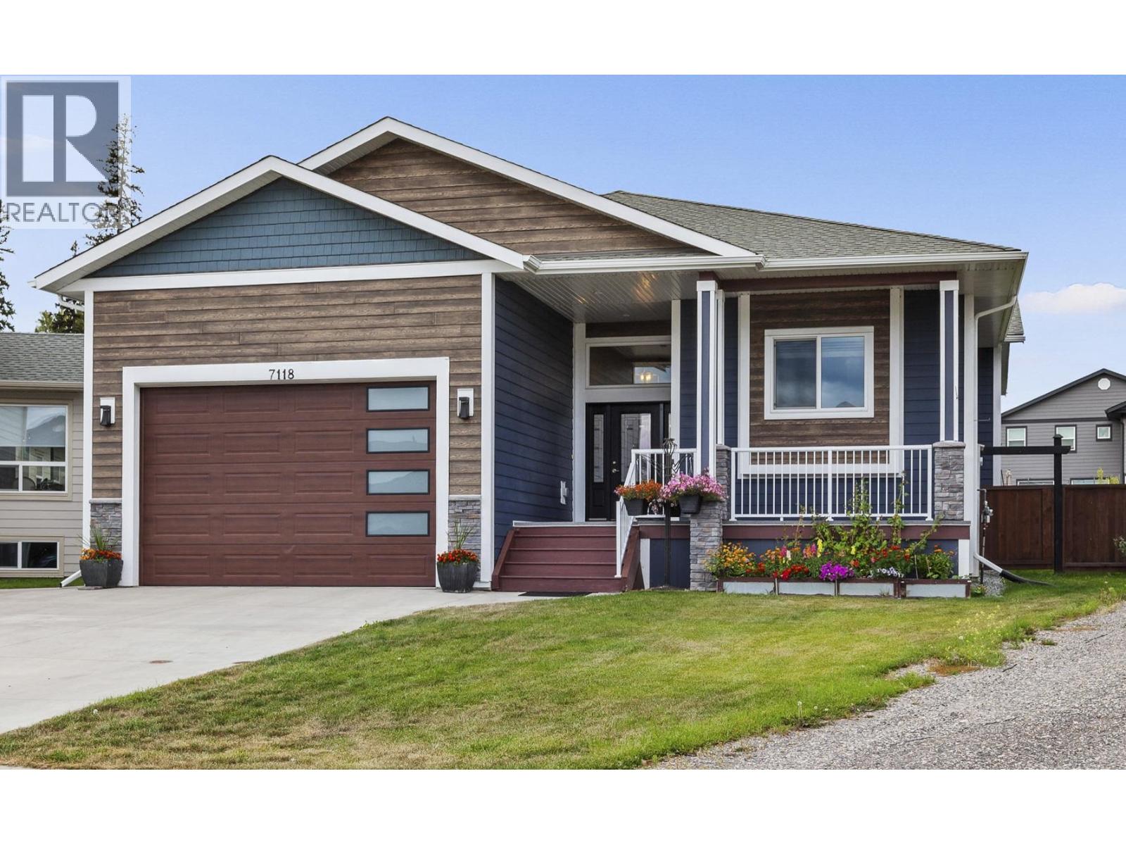 7118 Foxridge Court Property Photo 1
