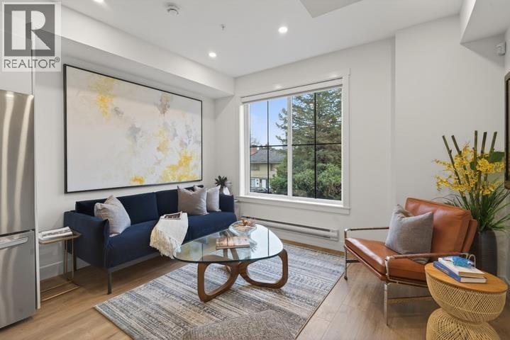 4 8977 Spires Road Property Photo 3