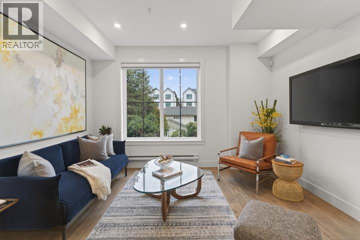 4 8977 Spires Road Property Photo 4