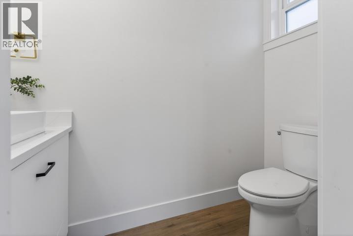 14 8977 Spires Road Property Photo 19