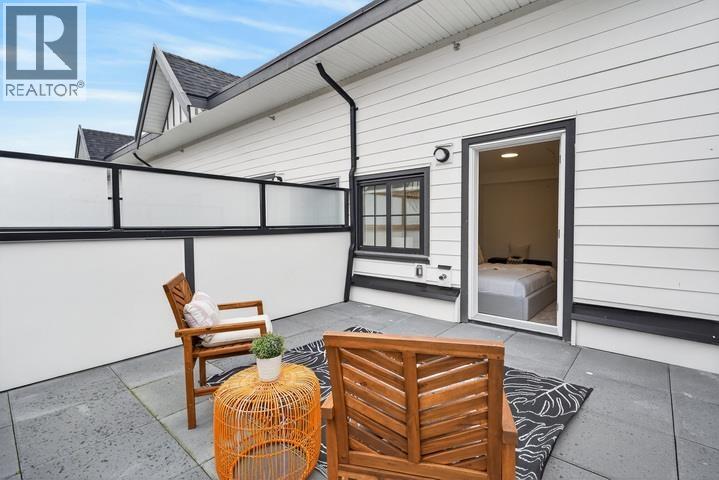16 8977 Spires Road Property Photo 16