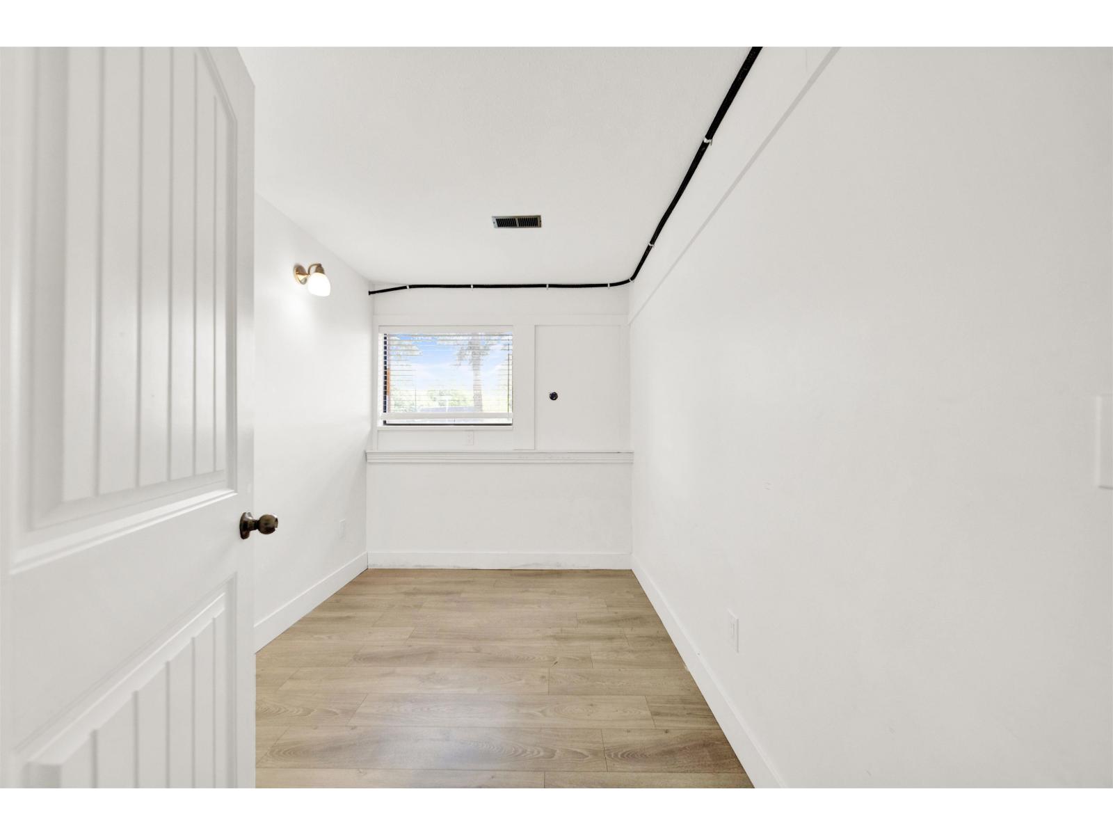 27191 28a Avenue Property Photo 21