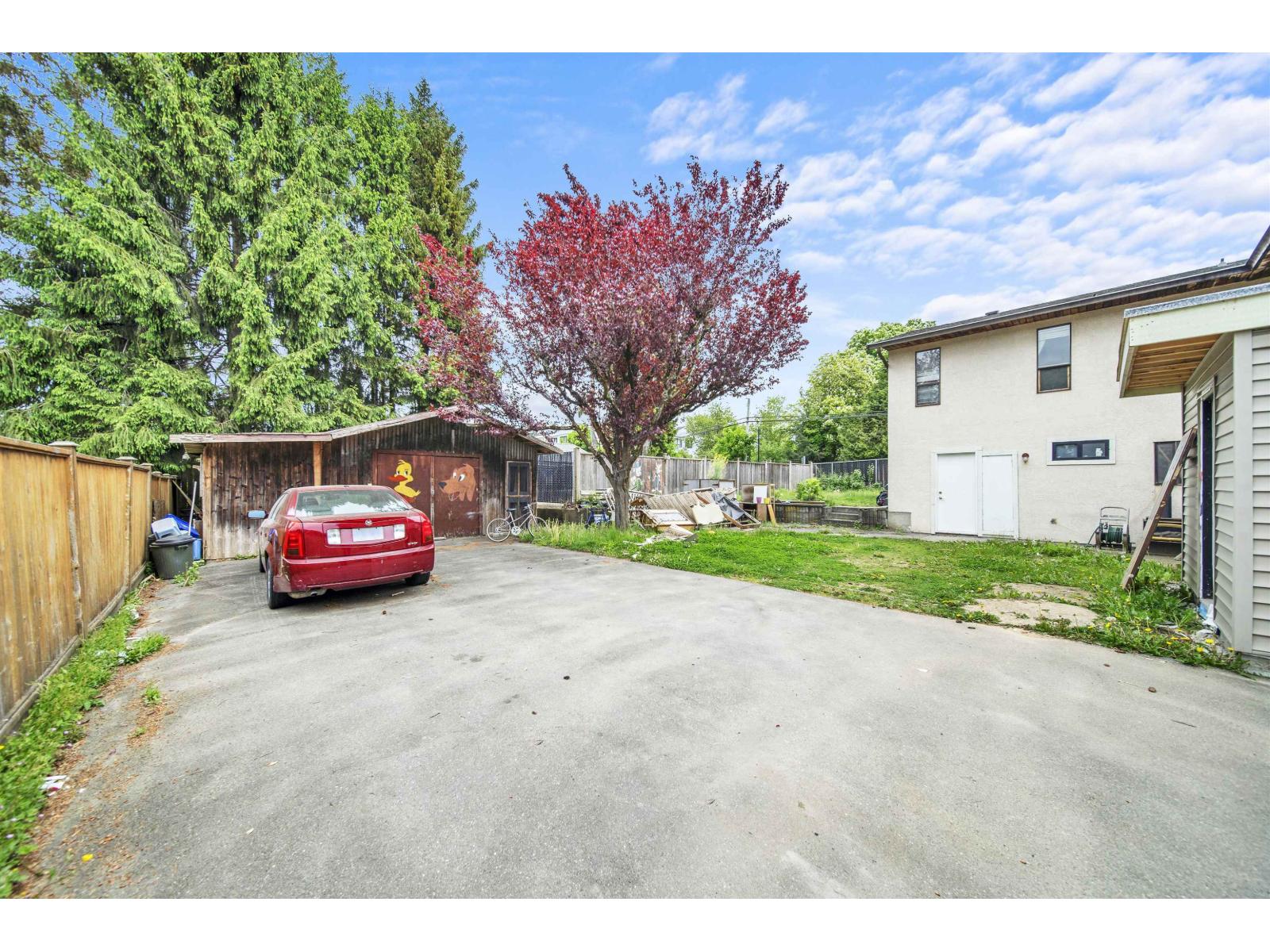 27191 28a Avenue Property Photo 24