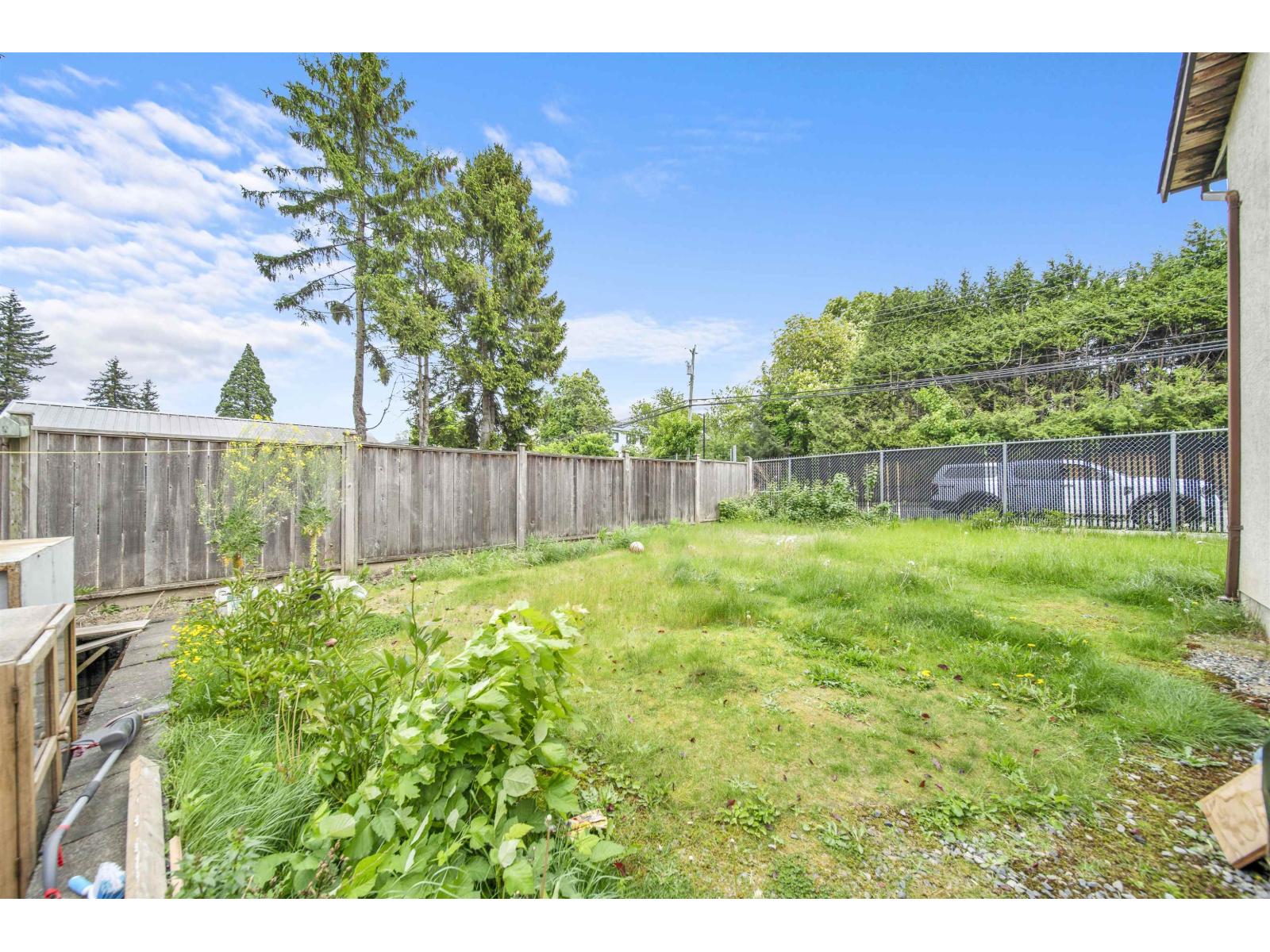 27191 28a Avenue Property Photo 25