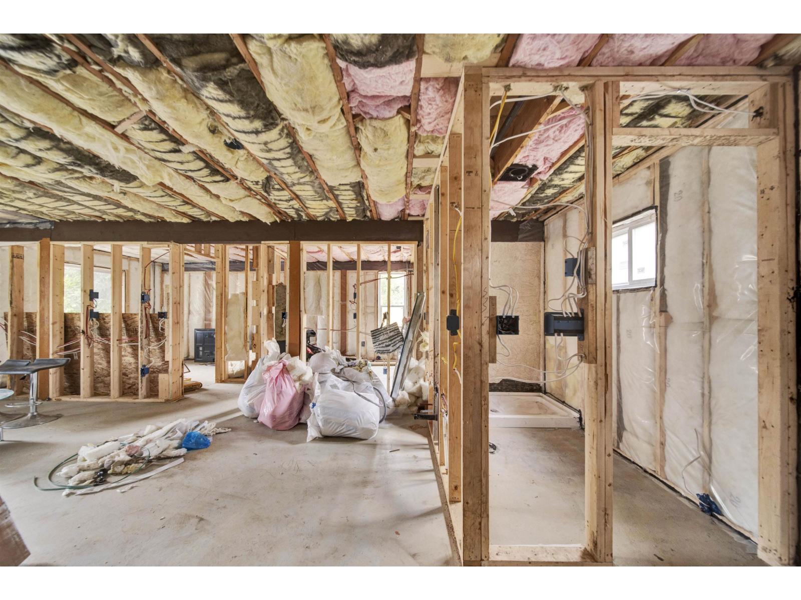 27191 28a Avenue Property Photo 29