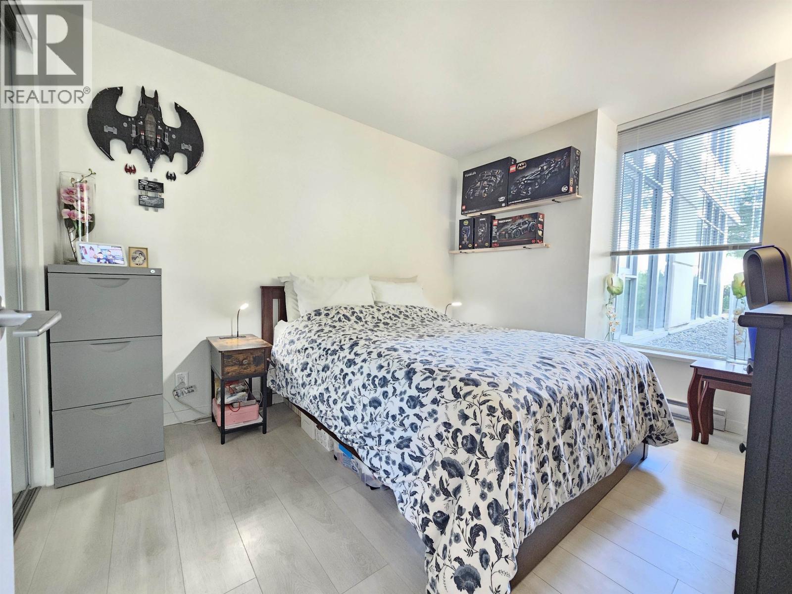 201 691 North Road Property Photo 10