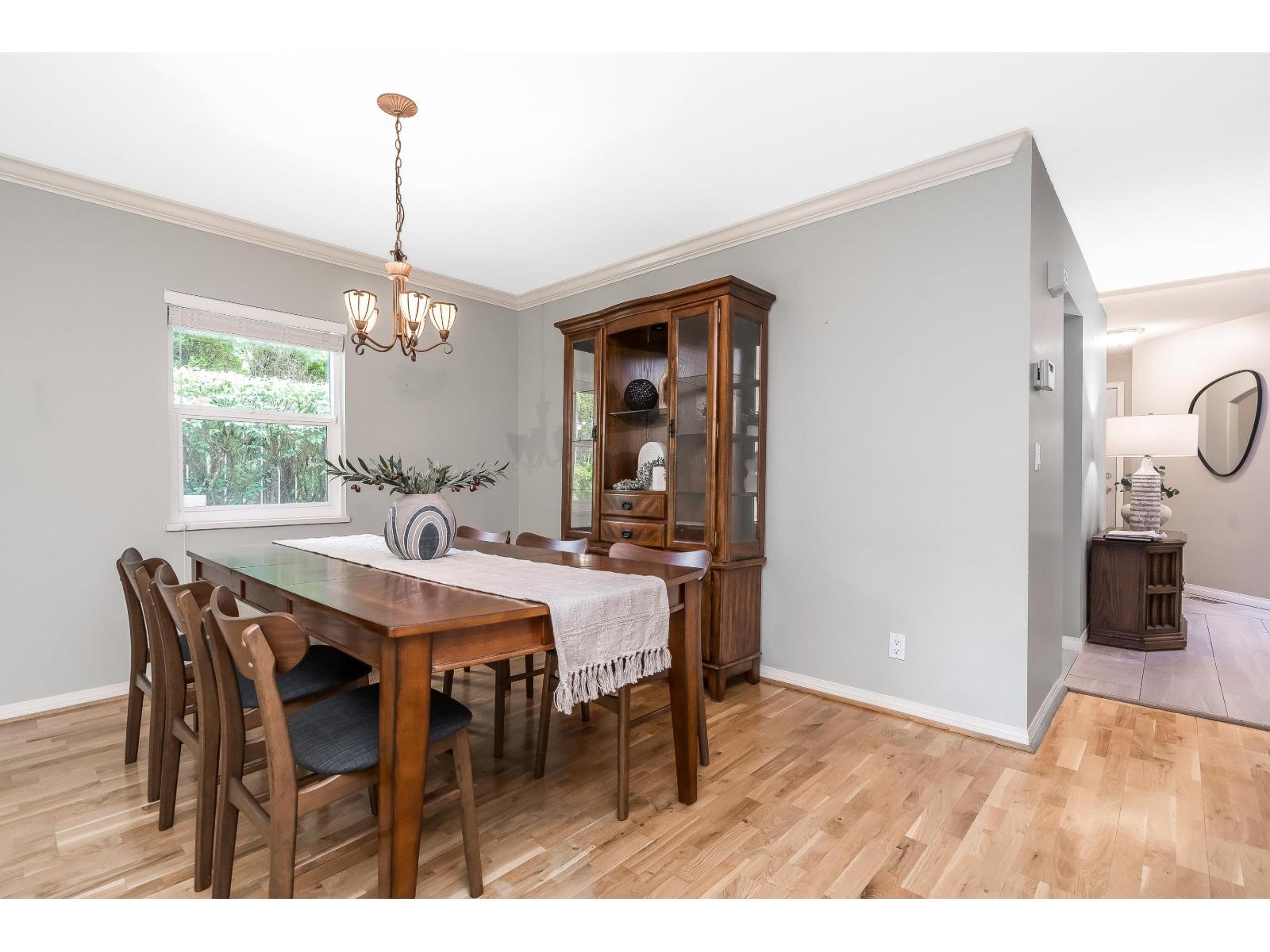 24 15099 28 Avenue Property Photo 12