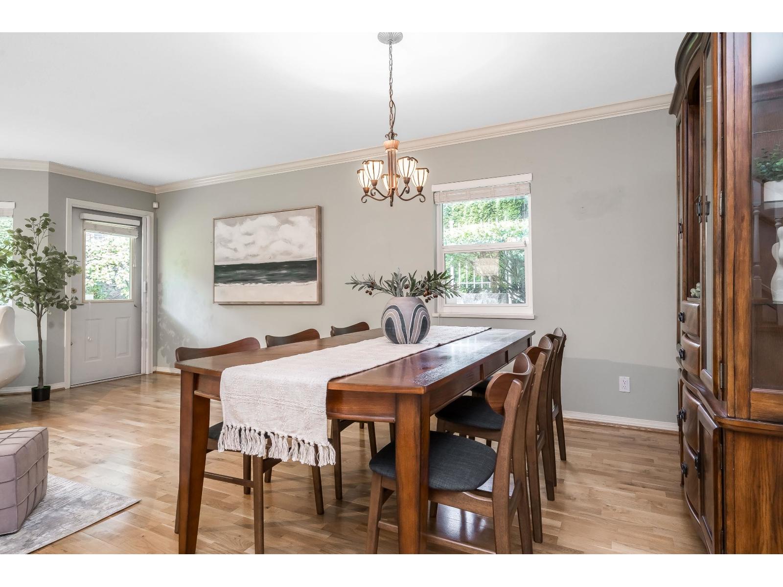 24 15099 28 Avenue Property Photo 14