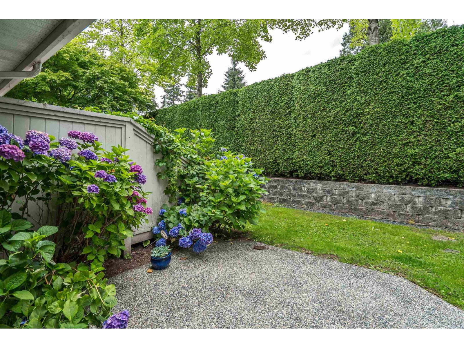 24 15099 28 Avenue Property Photo 31