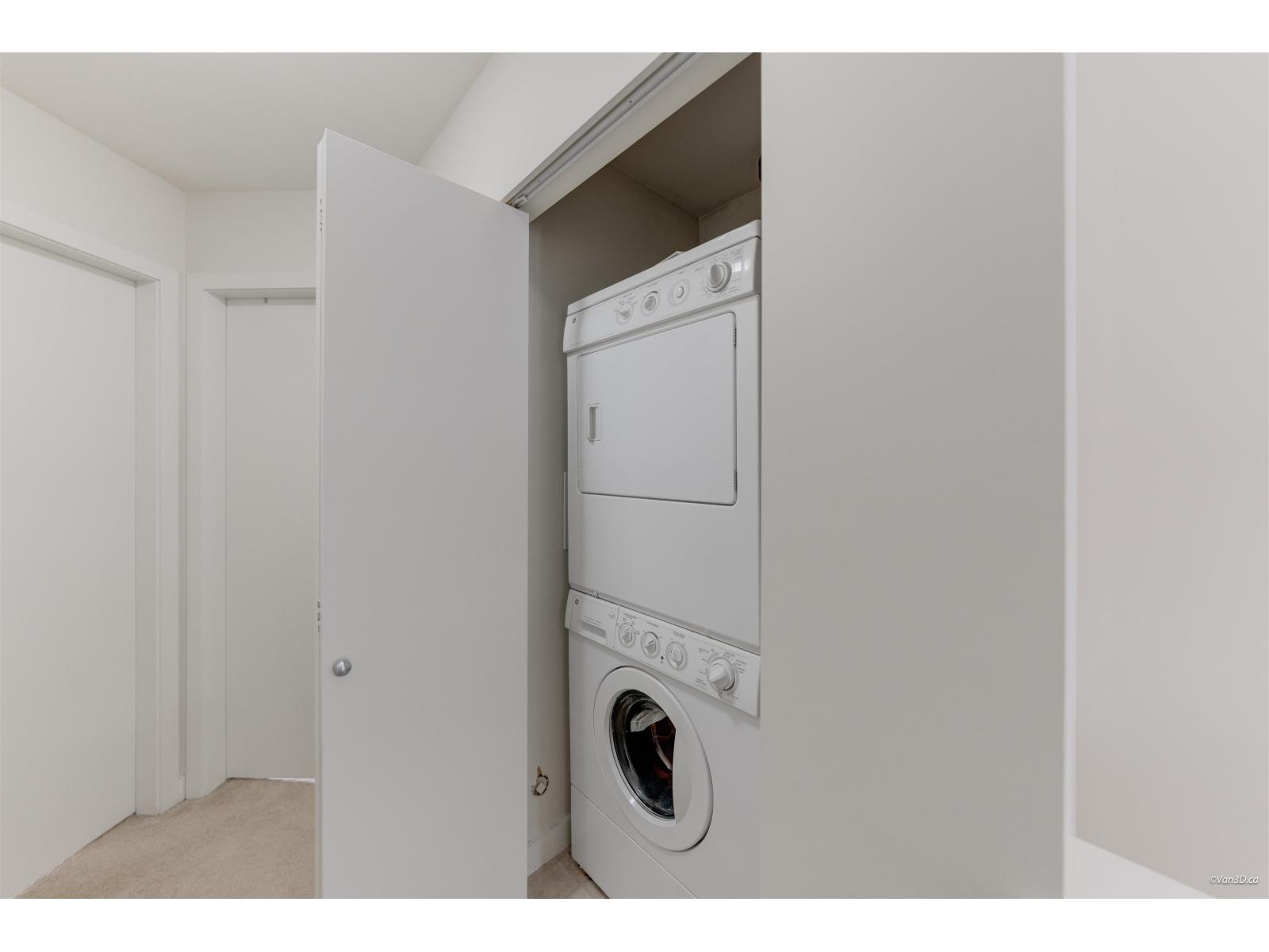 96 6671 121 Street Property Photo 11
