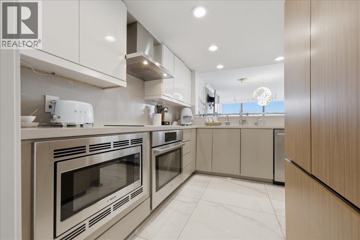 2301 288 Ungless Way Property Photo 7