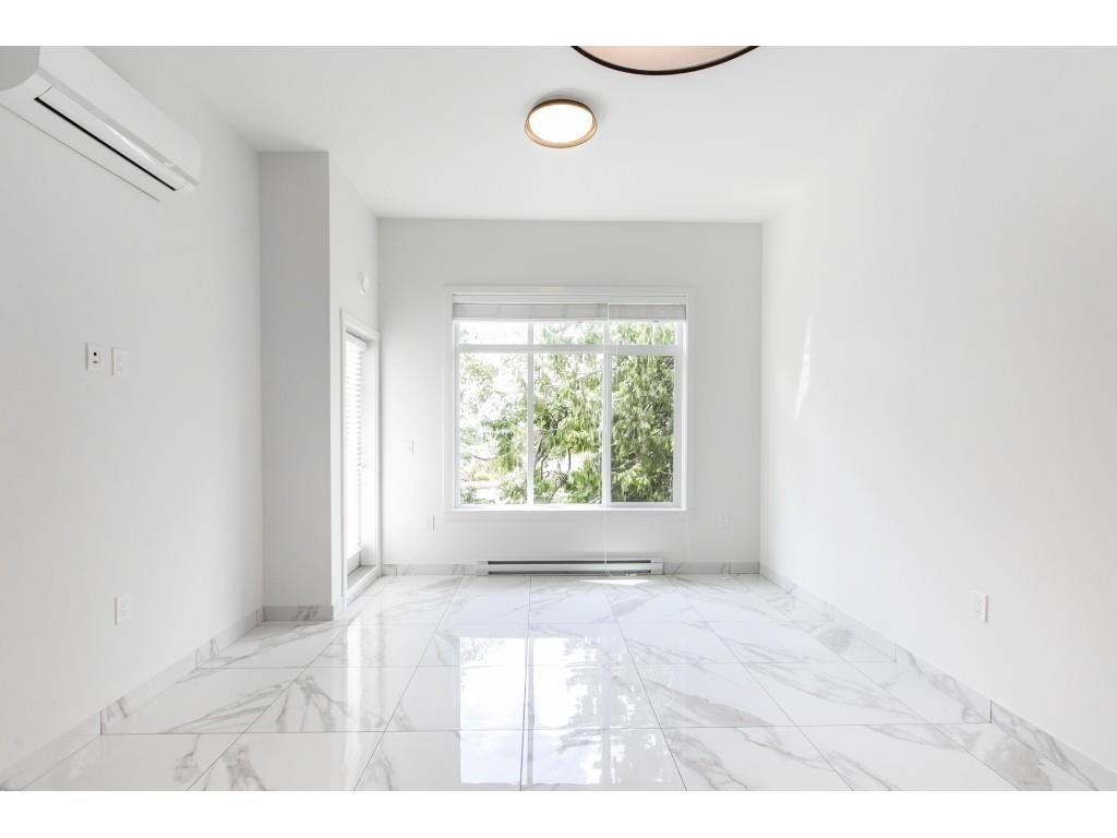 109 5415 Brydon Crescent Property Photo 5
