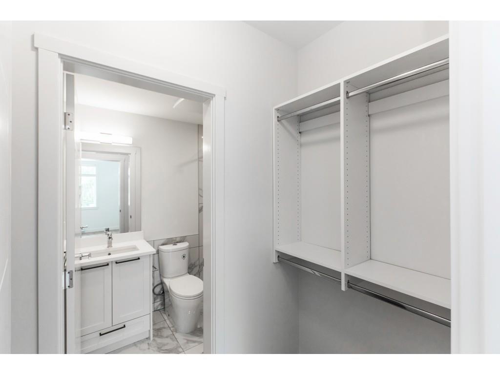 109 5415 Brydon Crescent Property Photo 10
