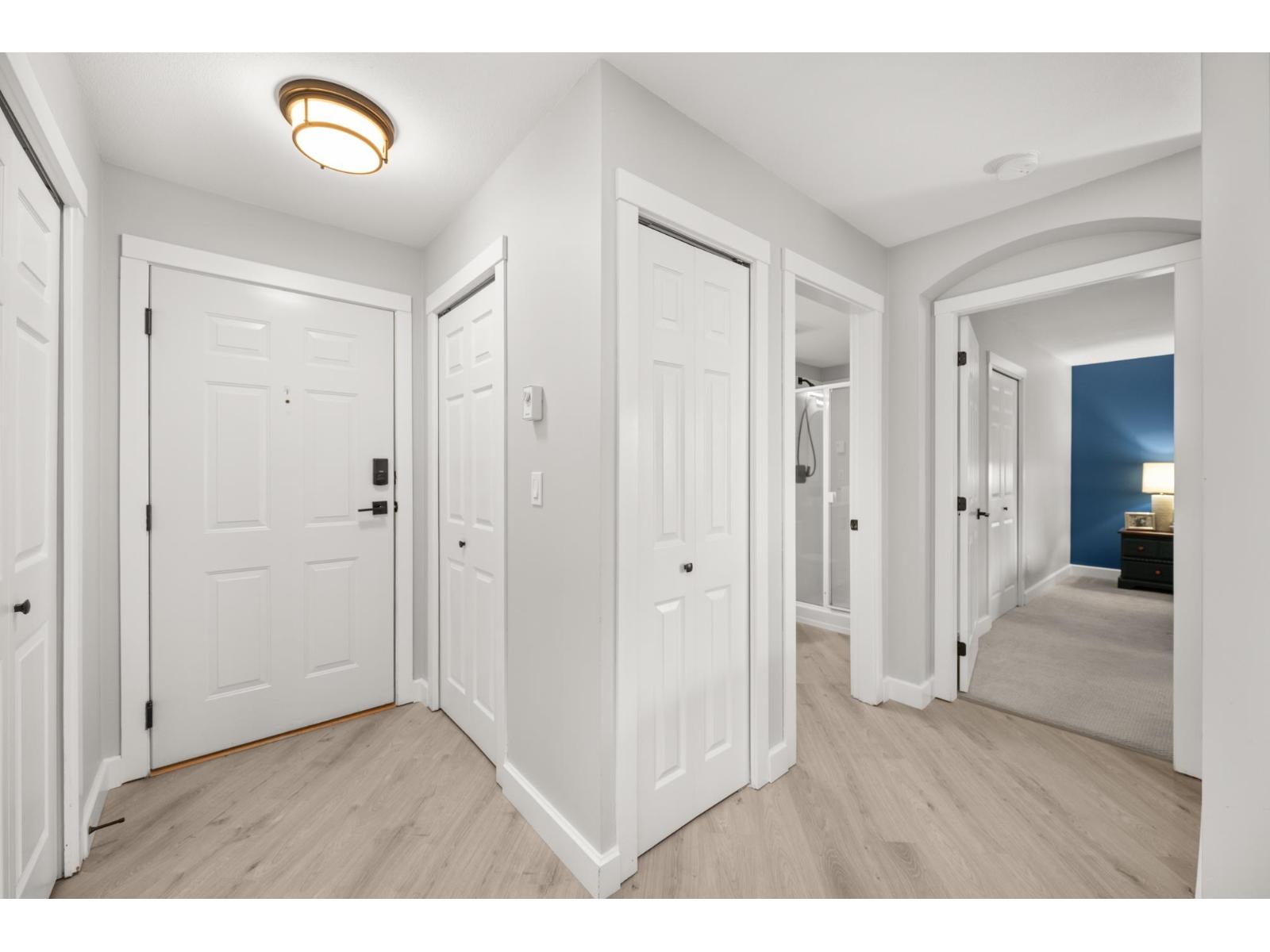 202 22015 48 Avenue Property Photo 26