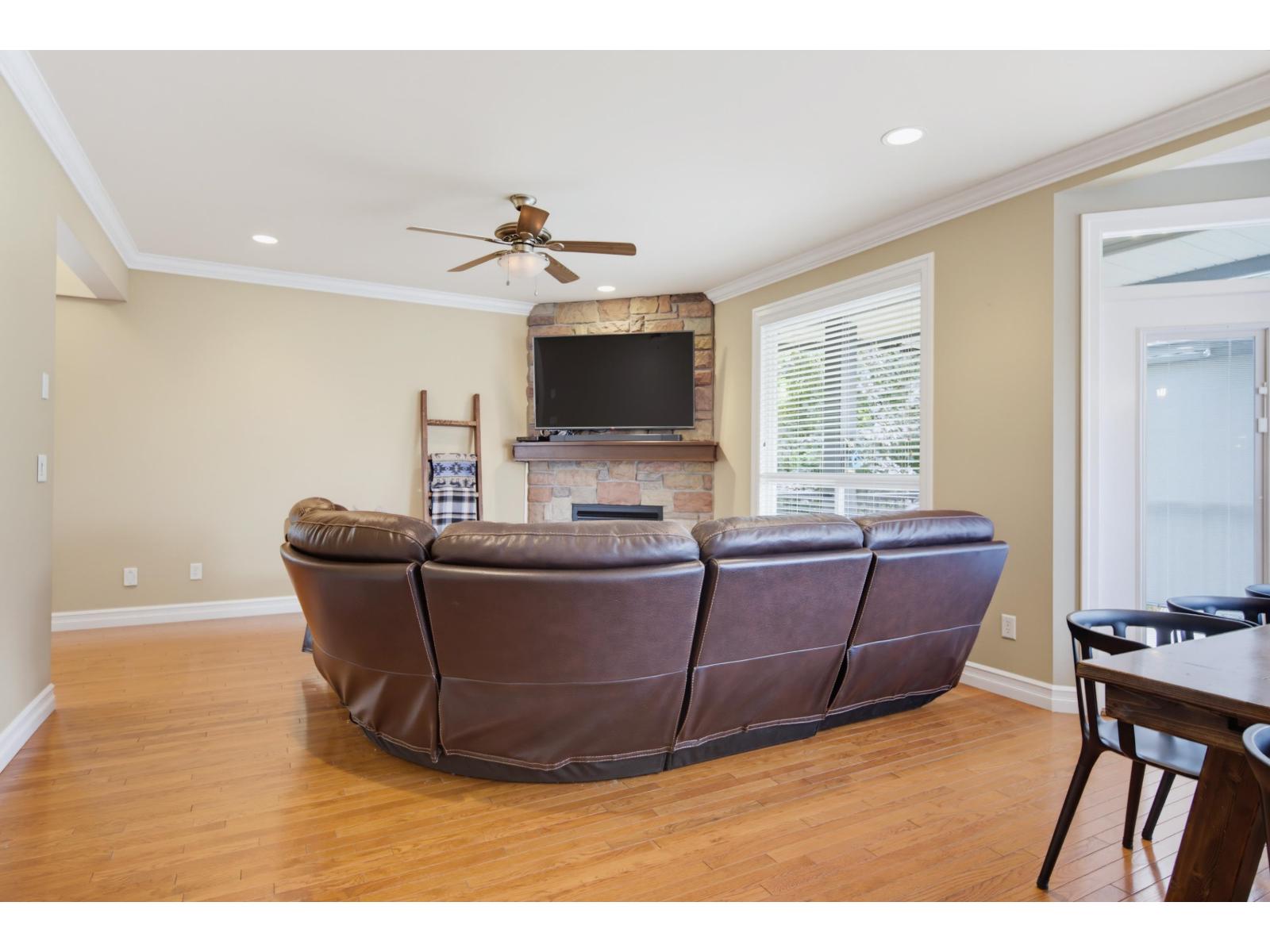 35480 Mckinley Drive Property Photo 5