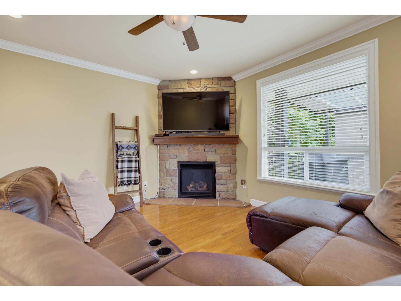 35480 Mckinley Drive Property Photo 6