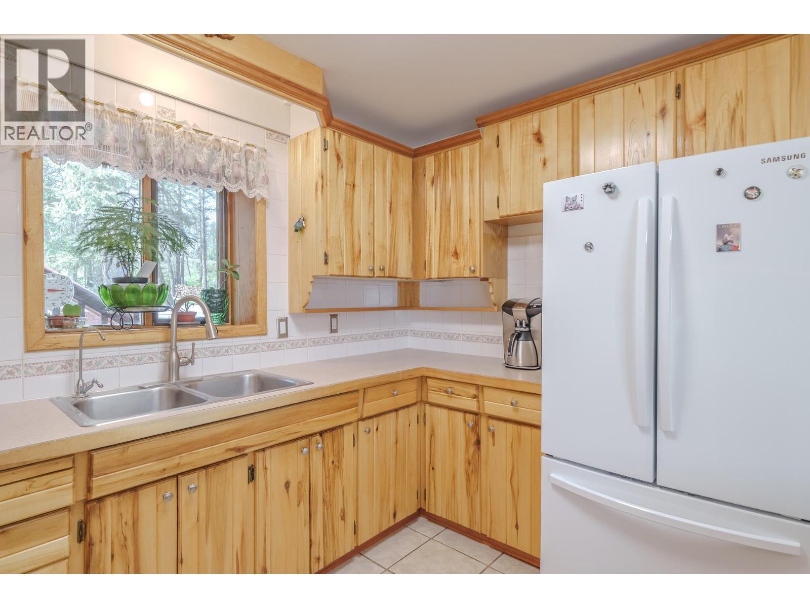 5406 Park Drive Property Photo 11