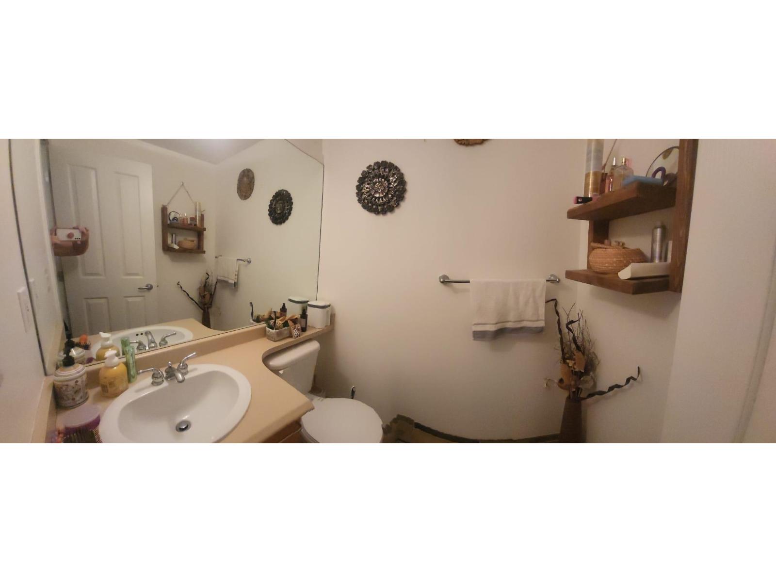 15 2678 King George Boulevard Property Photo 15