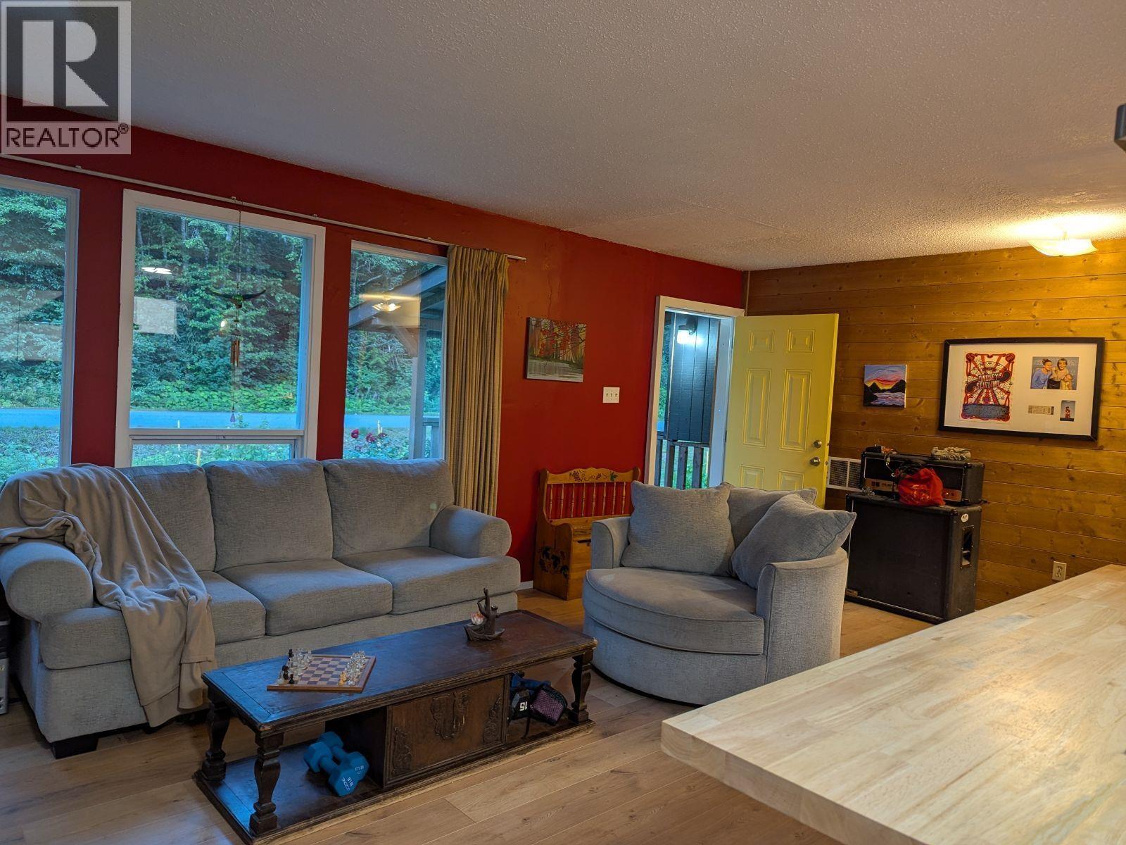 2996 Allison Road Property Photo 5