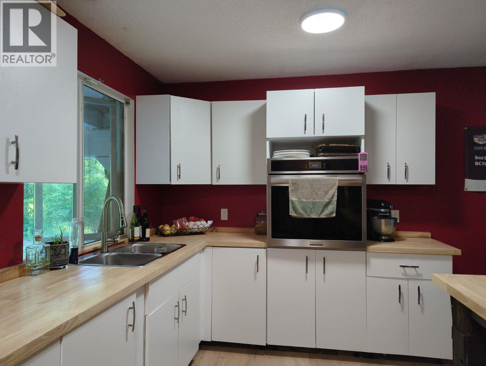 2996 Allison Road Property Photo 6