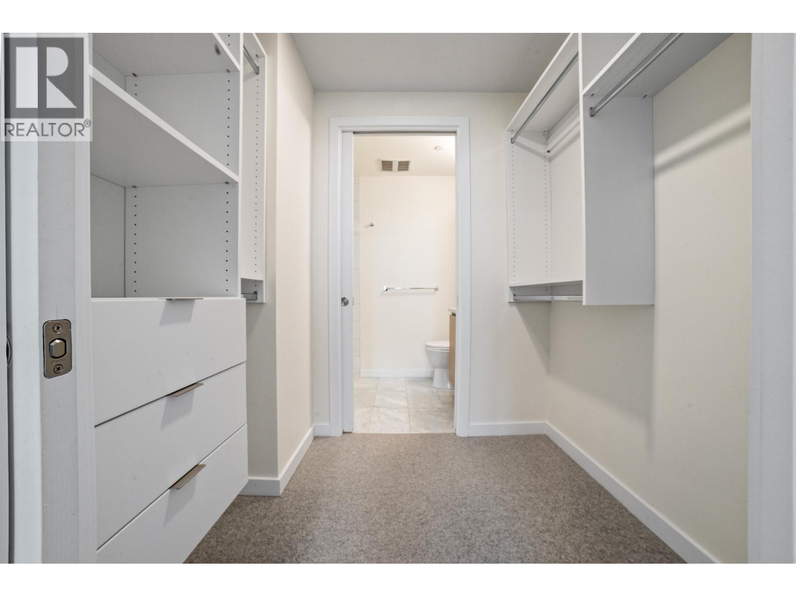 1804 2186 Gilmore Avenue Property Photo 12