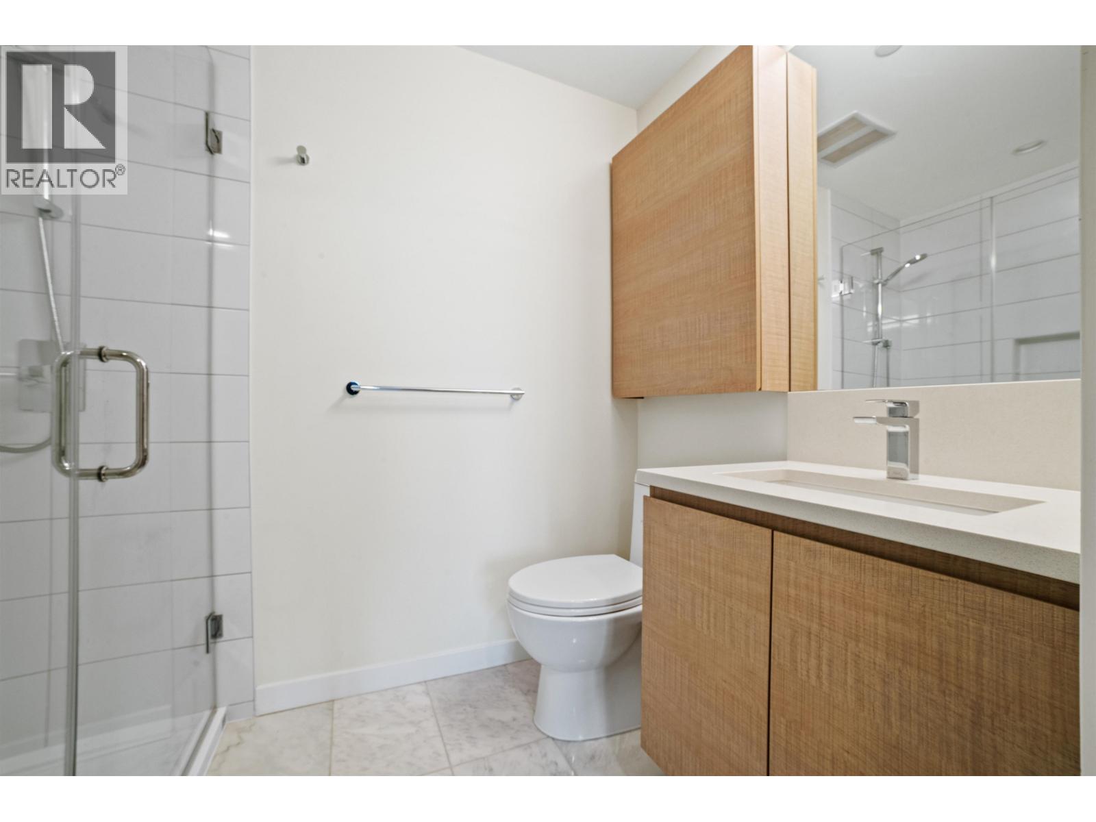 1804 2186 Gilmore Avenue Property Photo 13