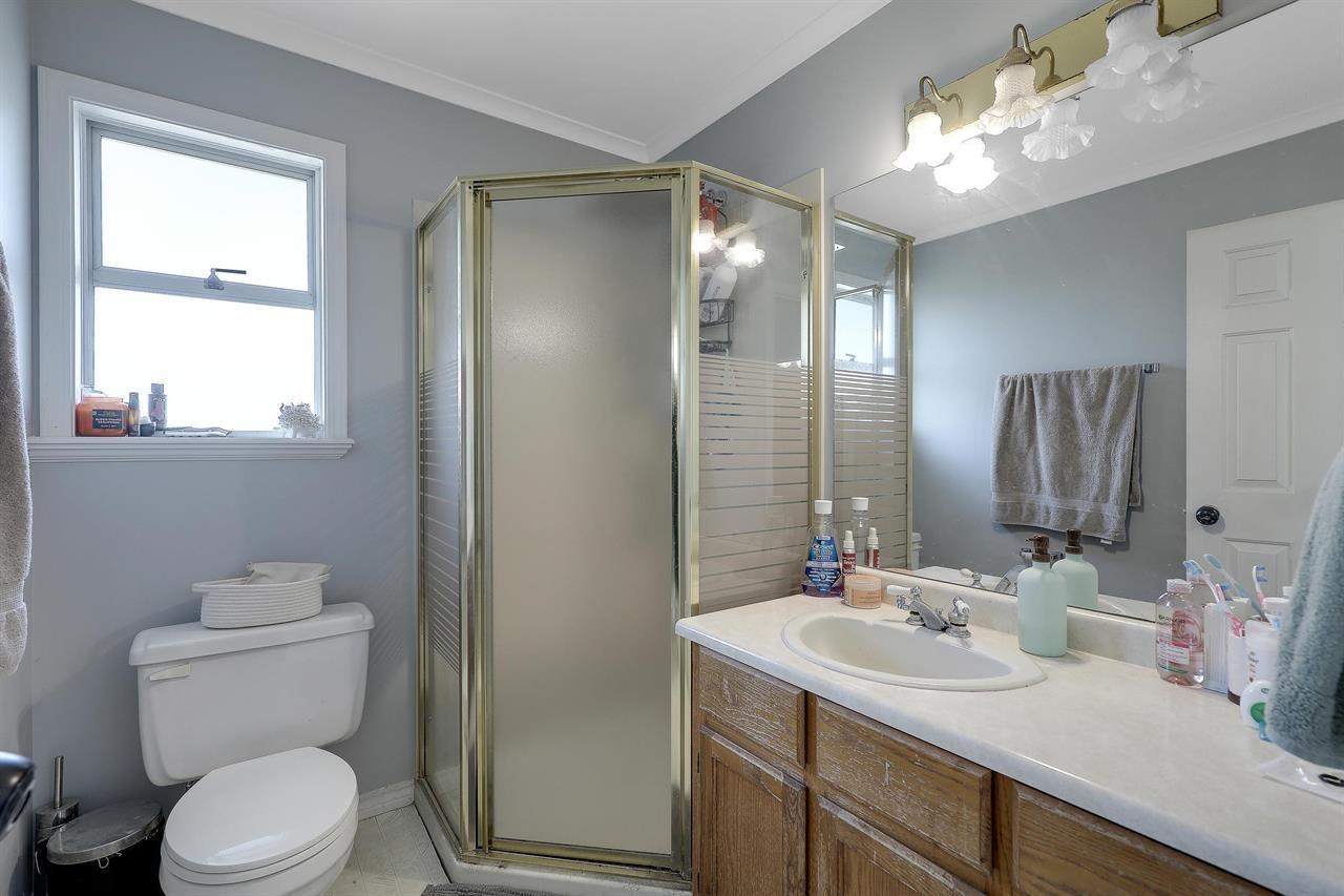 15662 91a Avenue Property Photo 14