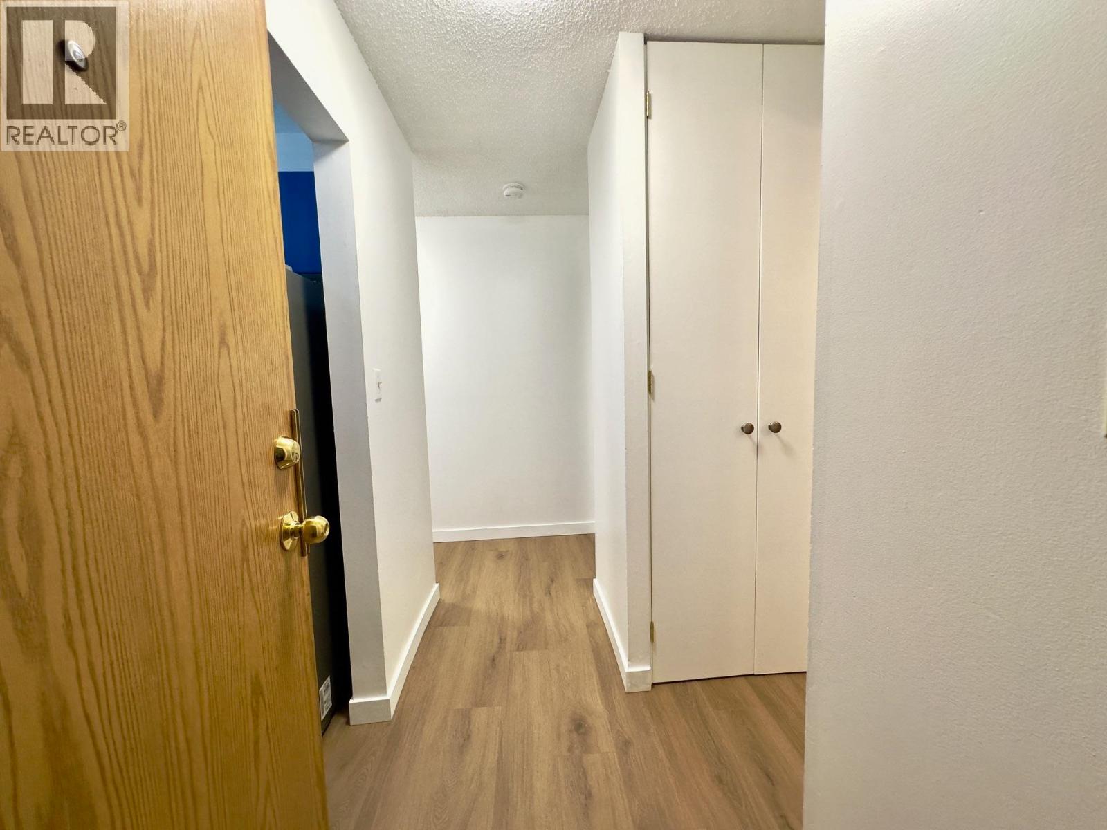 303 9890 Manchester Drive Property Photo 29