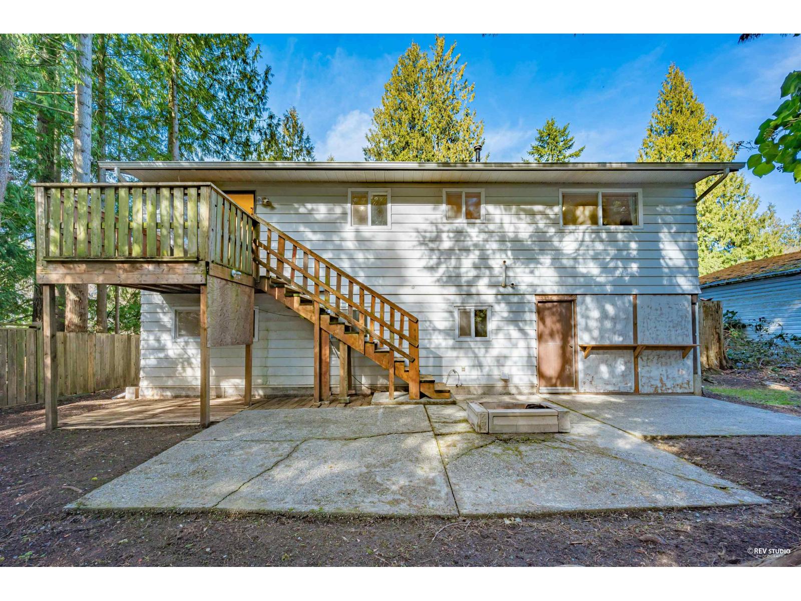 20022 Grade Crescent Property Photo 20