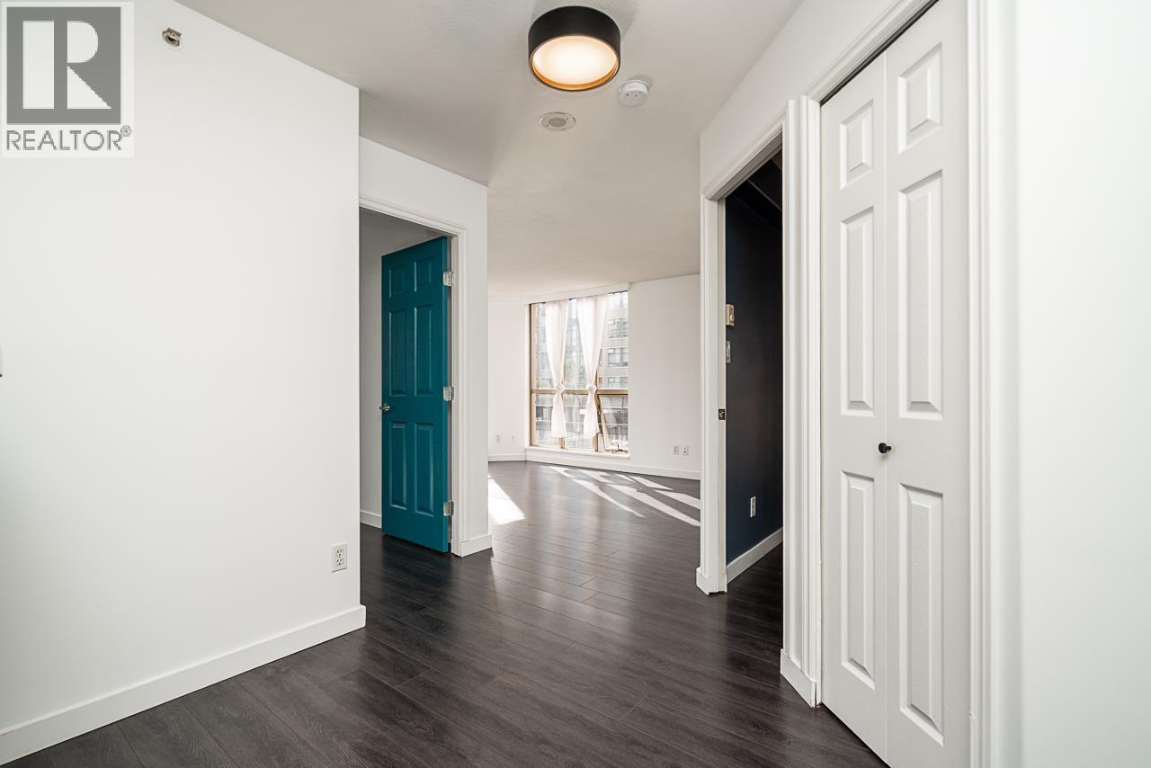 706 680 Clarkson Street Property Photo 13
