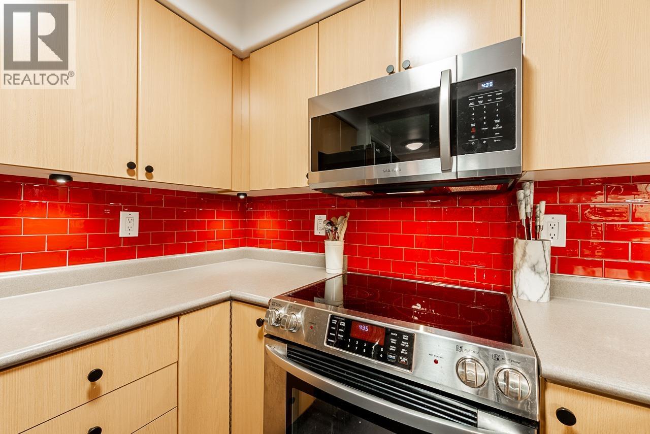706 680 Clarkson Street Property Photo 16
