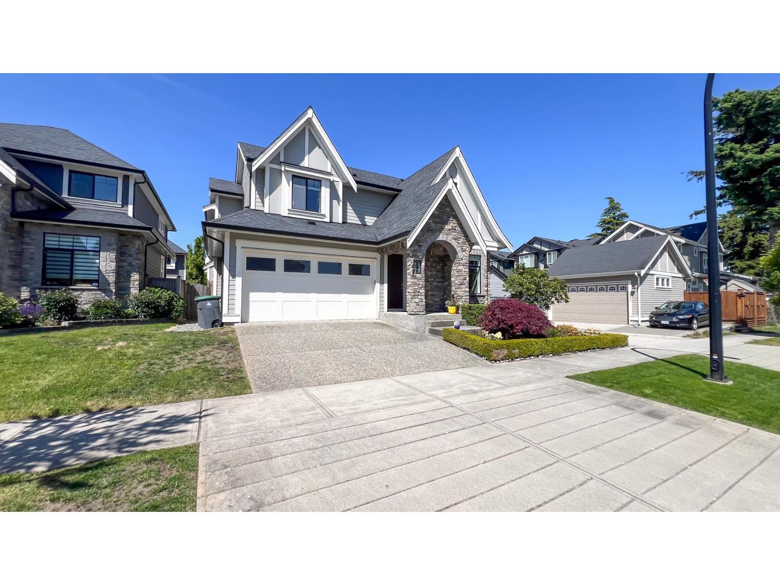 16787 22 Avenue Property Photo 1