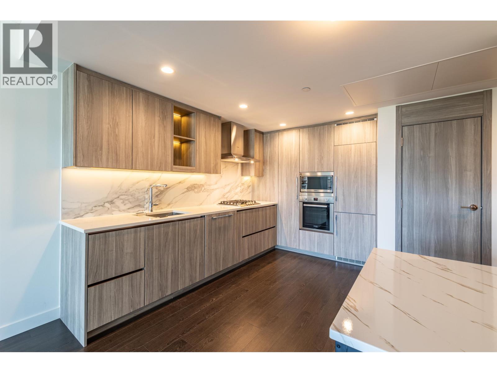 1205 4880 Lougheed Highway Property Photo 10