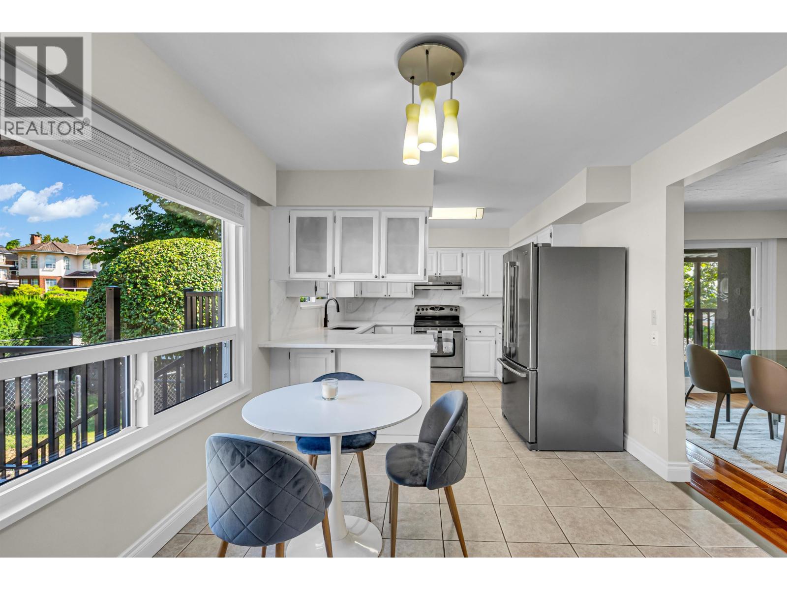 7347 Queenston Court Property Photo 11