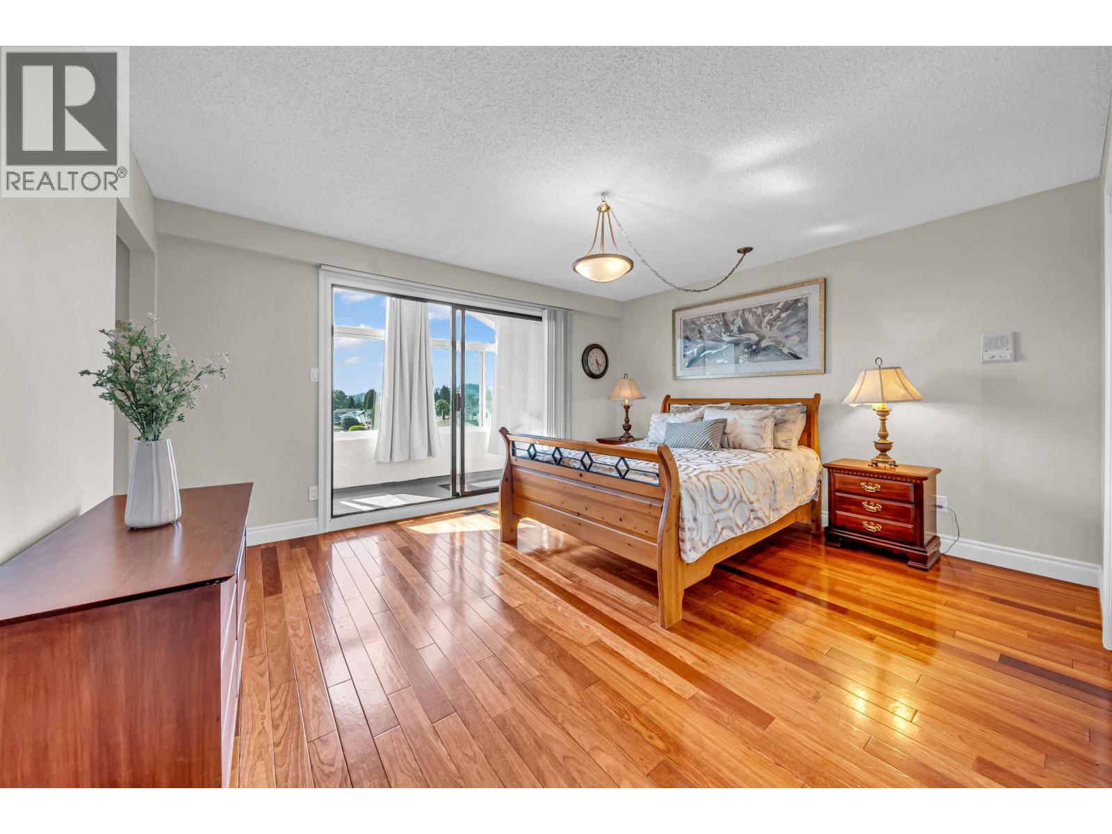 7347 Queenston Court Property Photo 14