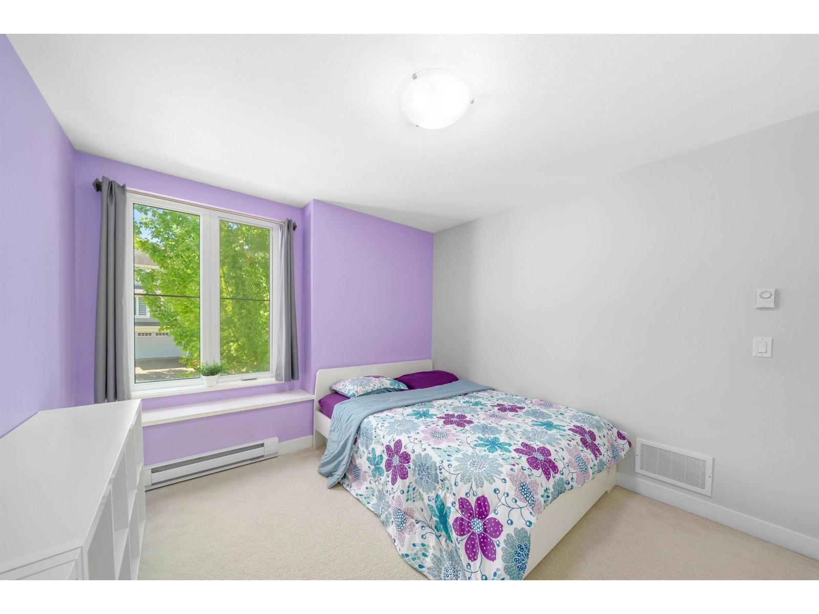7037 178 Street Property Photo 24