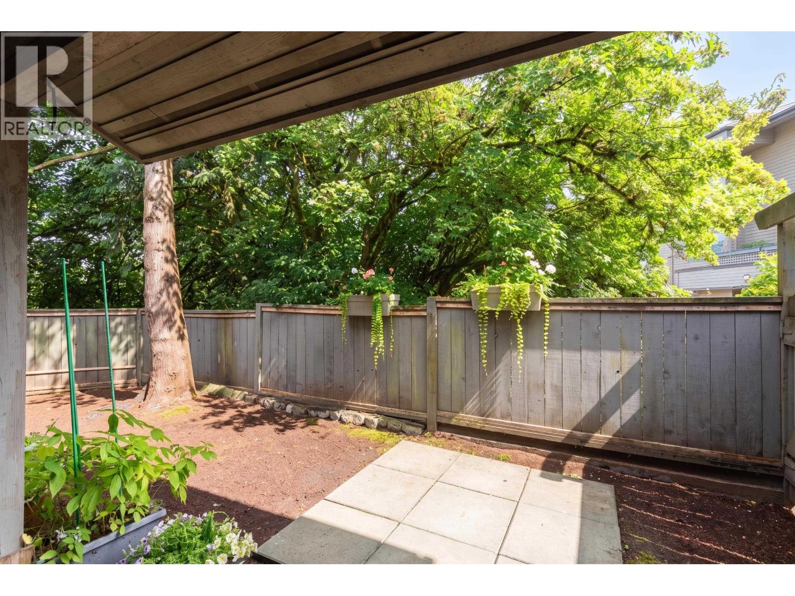 19 1174 Inlet Street Property Photo 21