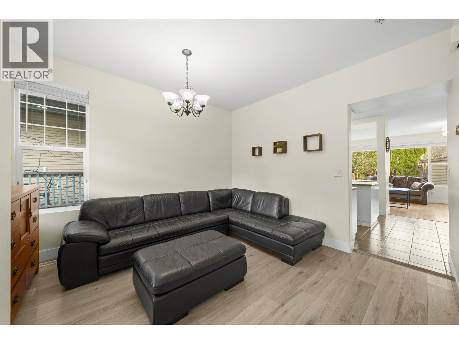 10292 242b Street Property Photo 11