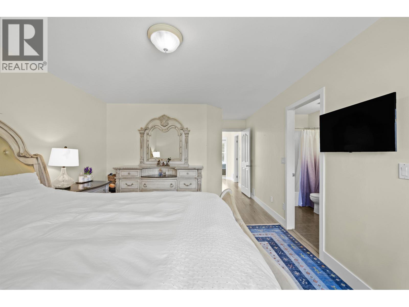 10292 242b Street Property Photo 15