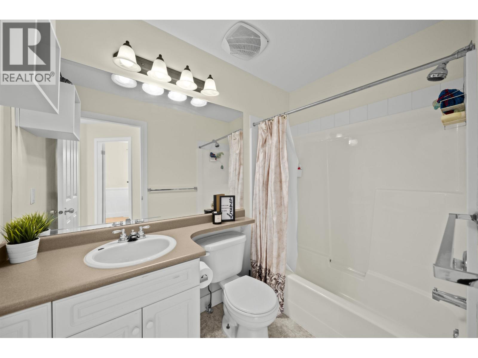 10292 242b Street Property Photo 20