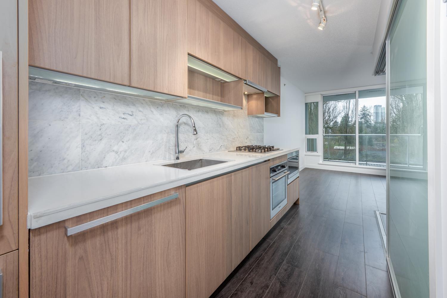 310 13696 100 Avenue Property Photo 2