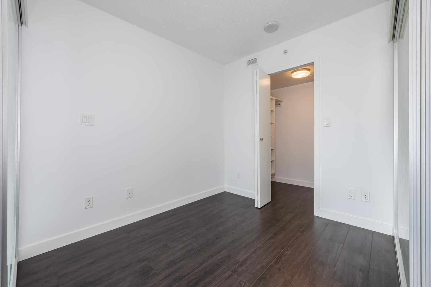 310 13696 100 Avenue Property Photo 6
