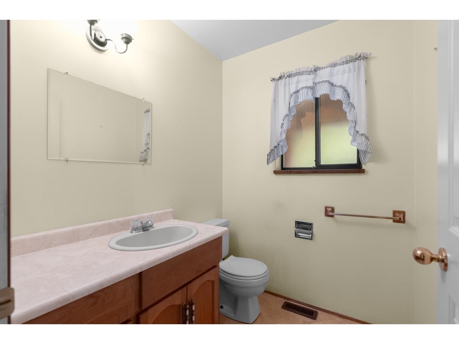 33746 Dlugosh Avenue Property Photo 16